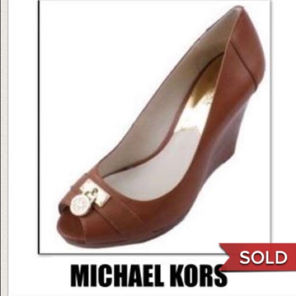 Michael Kors Shoes - MICHAEL KORS HAMILTON LEATHER WEDGE